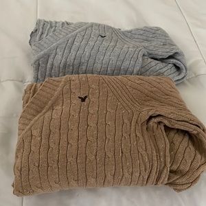American Eagle sweaters size M.